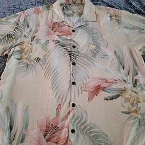 Tommy Bahama printed shirt